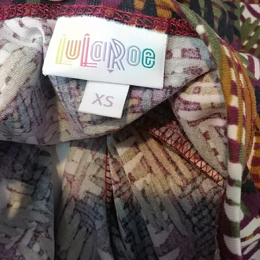 Lularoe Purple Slash Design XS Carly Dress